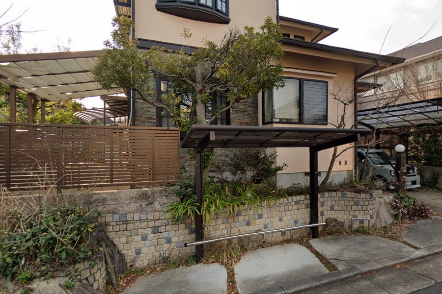 トキメキ投資教室の広告掲載住所をGoogleストリートビューで見た建物外観。2025年1月撮影